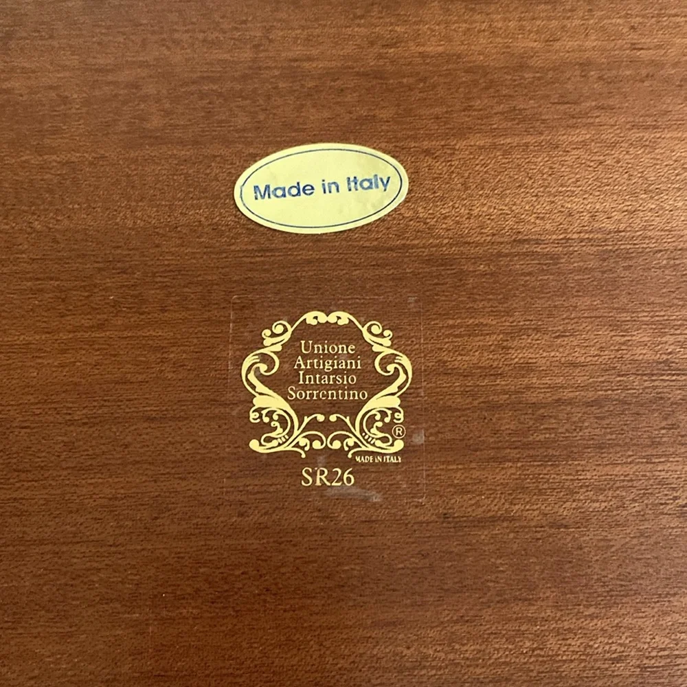 Cigar Humidor - Picture 4 of 6